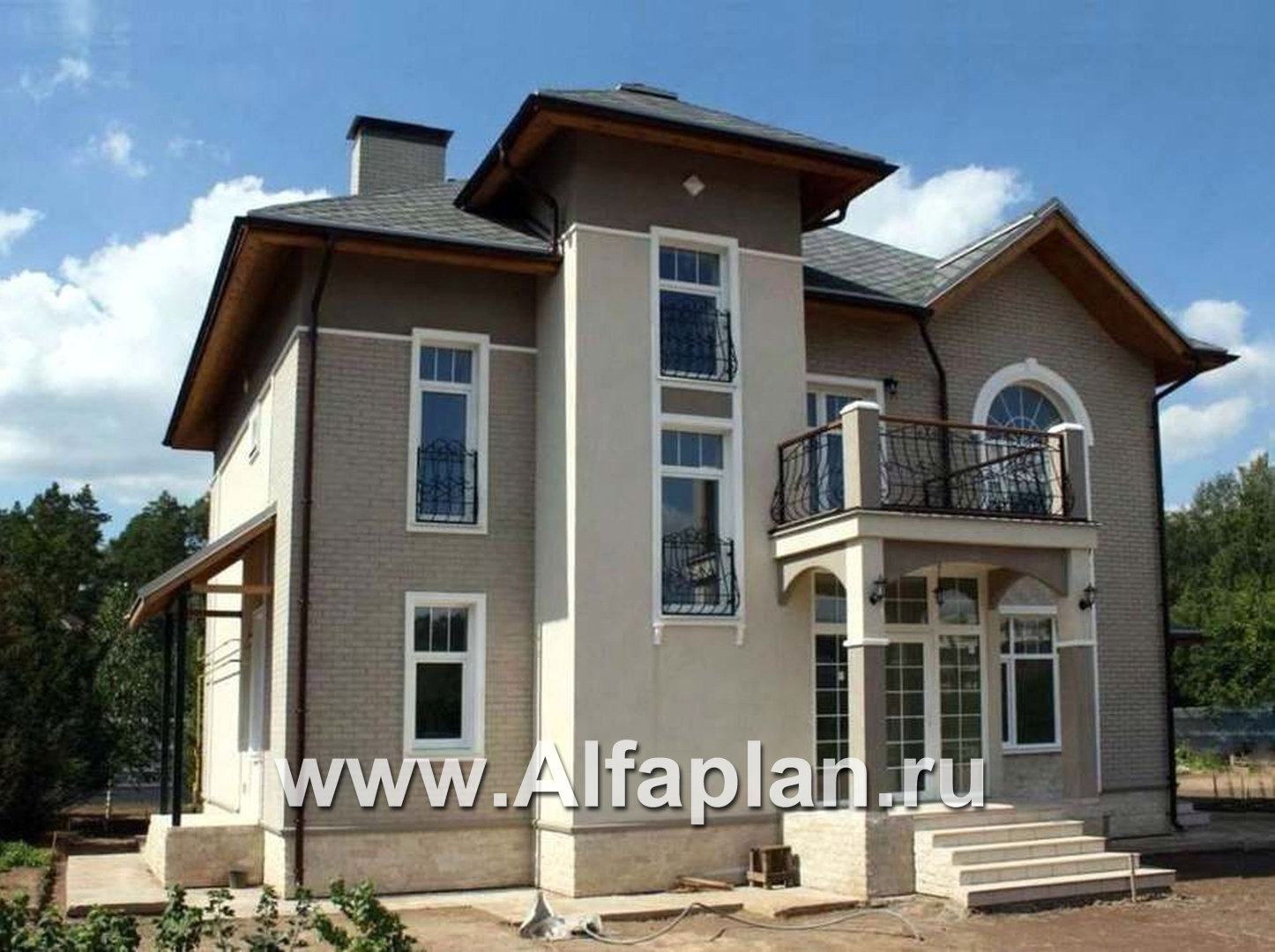 Проекты домов Альфаплан - «Разумовский» - красивый коттедж с элементами стиля модерн - основное изображение